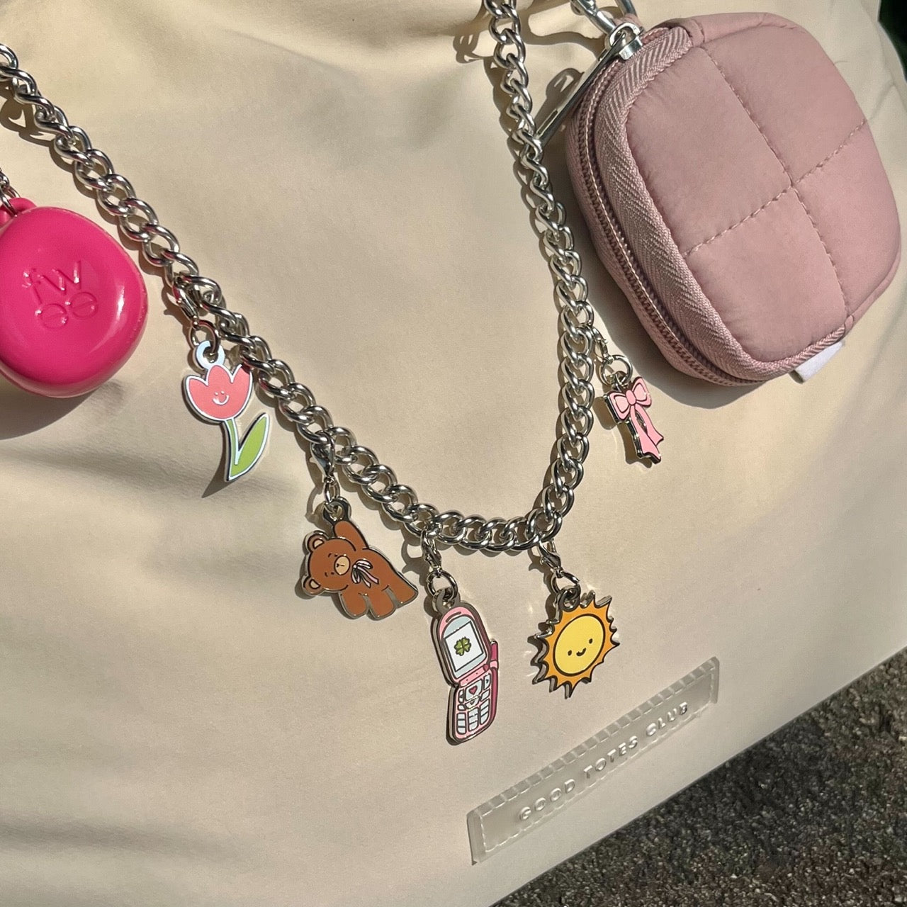 Build your own bag charm set 🧸