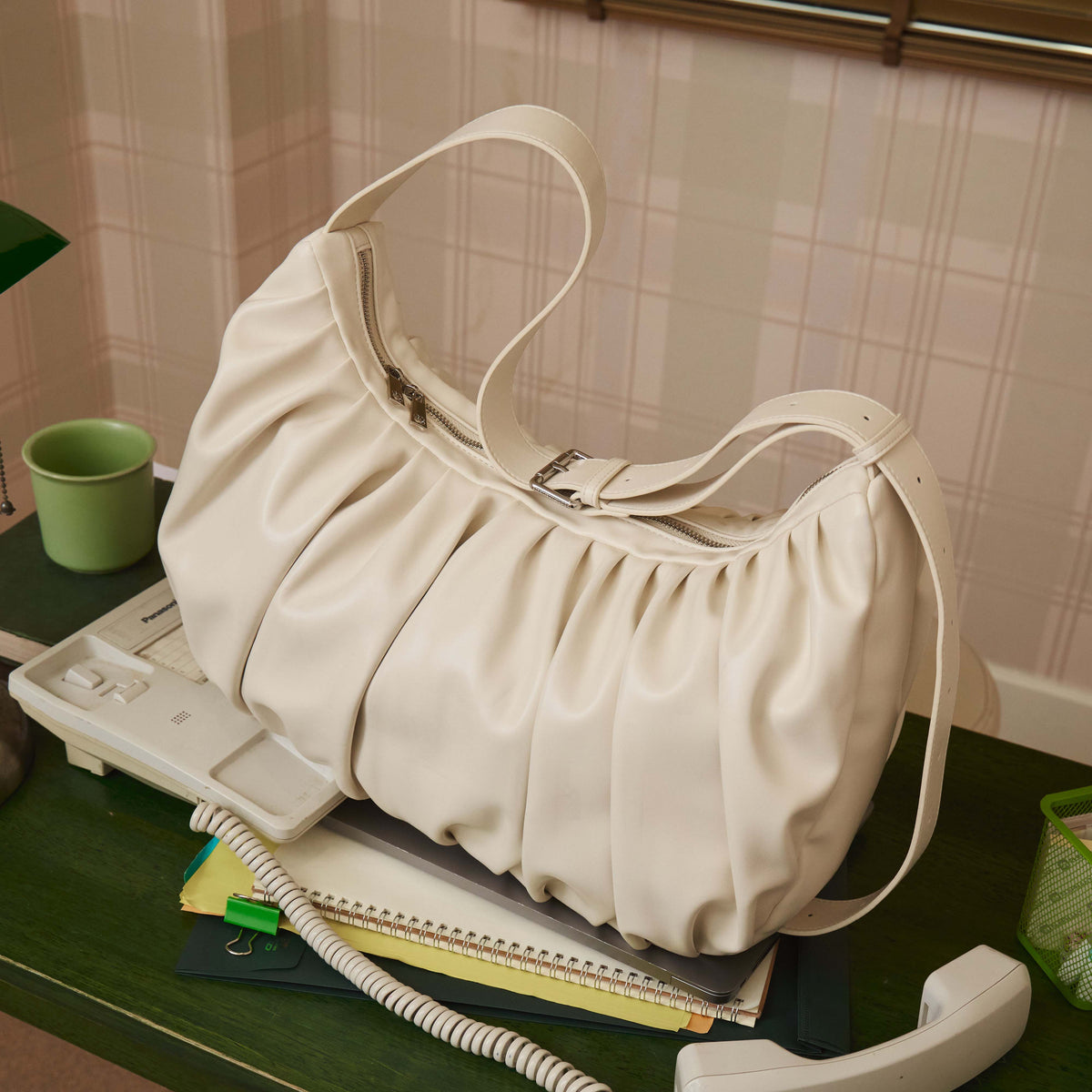 Leather Croissant Carryall (Cream)