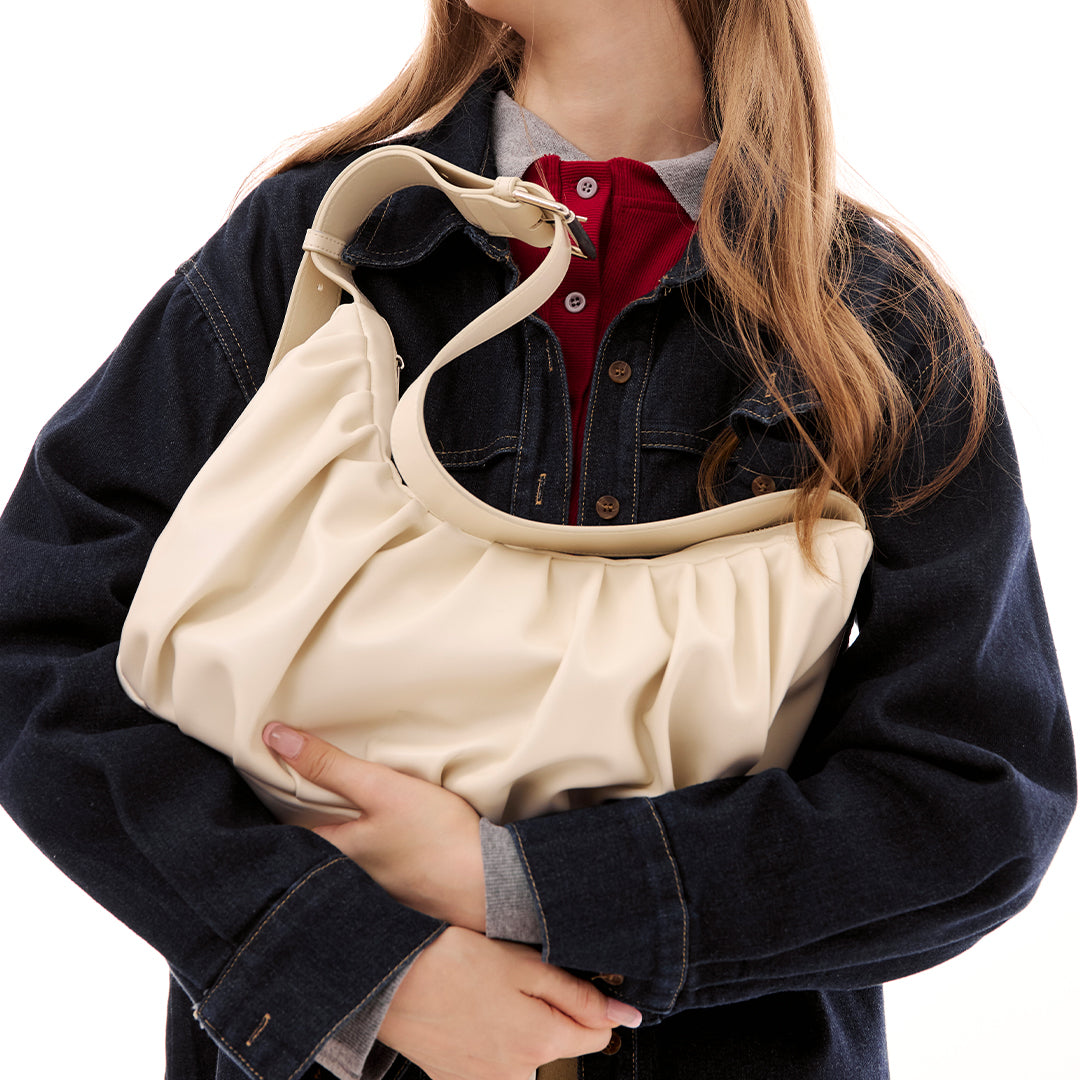 Leather Croissant Sling (Cream)
