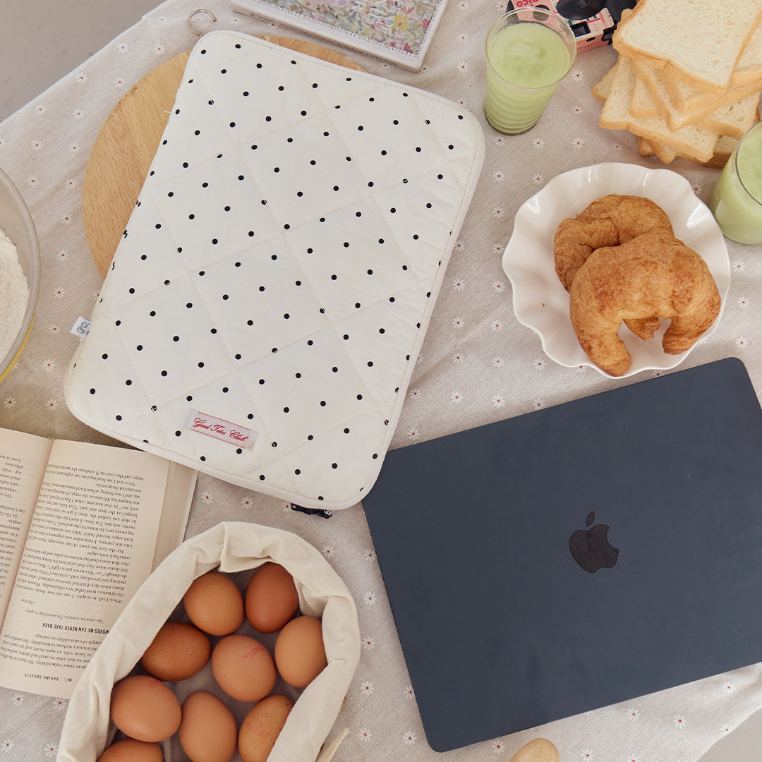 Pillow Laptop Sleeve (Polka Dot)