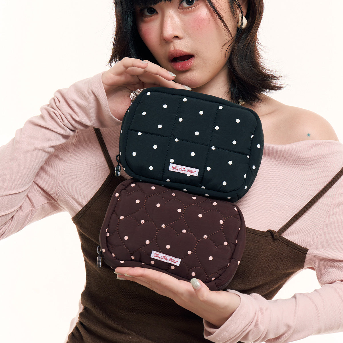 Regular Bread Puffer Pouch (Chocolate Heart)
