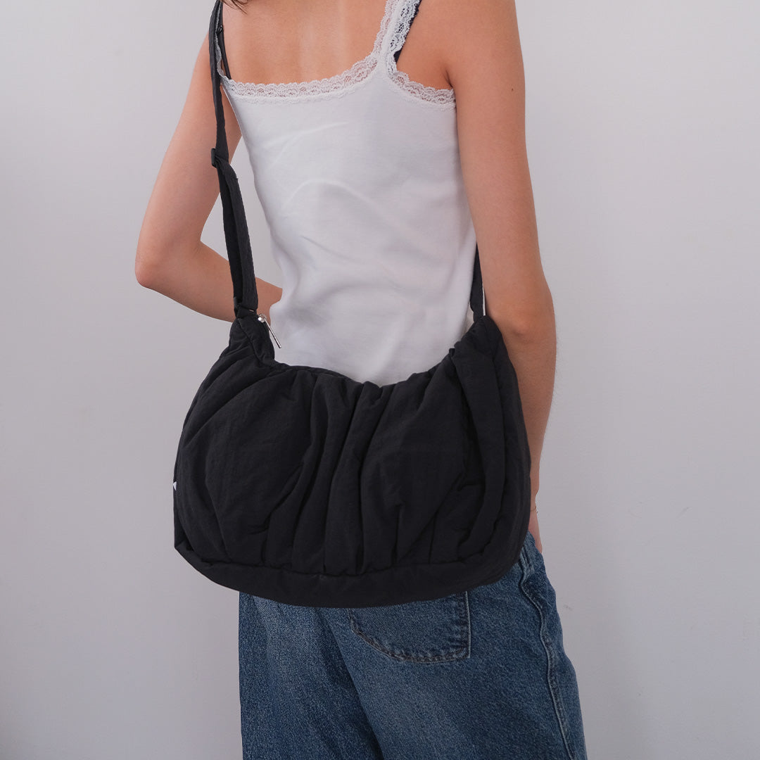 Small Croissant Sling (Sesame)