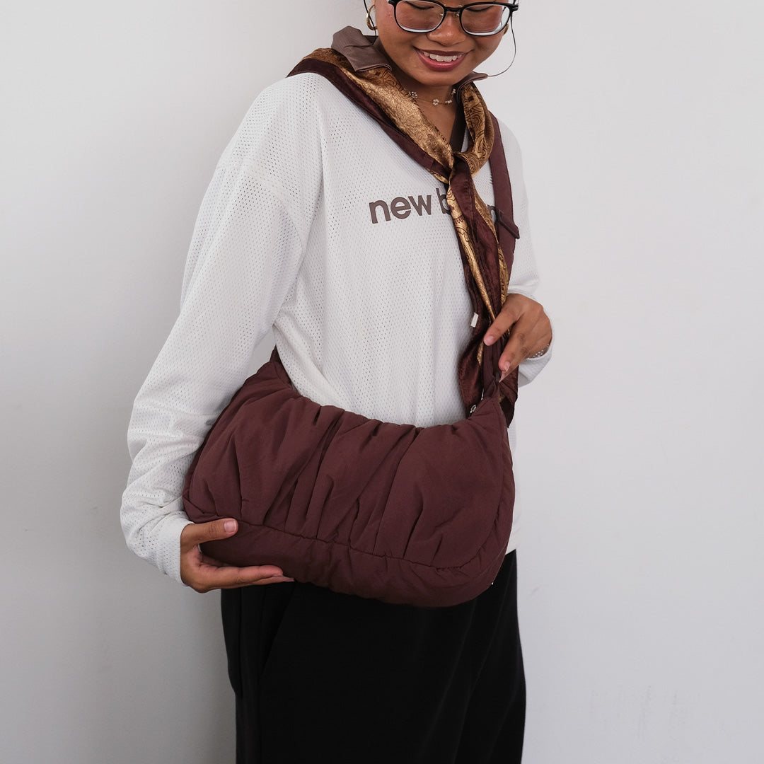 Small Croissant Sling (Truffle)