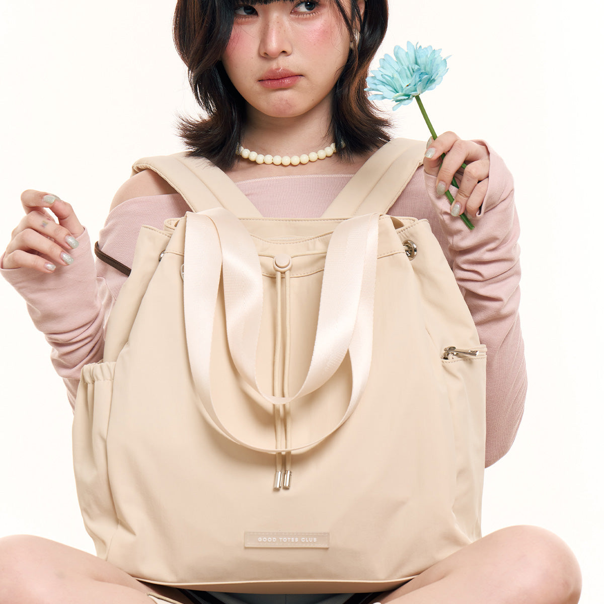 Wander Tote Pack - Medium (Vanilla)