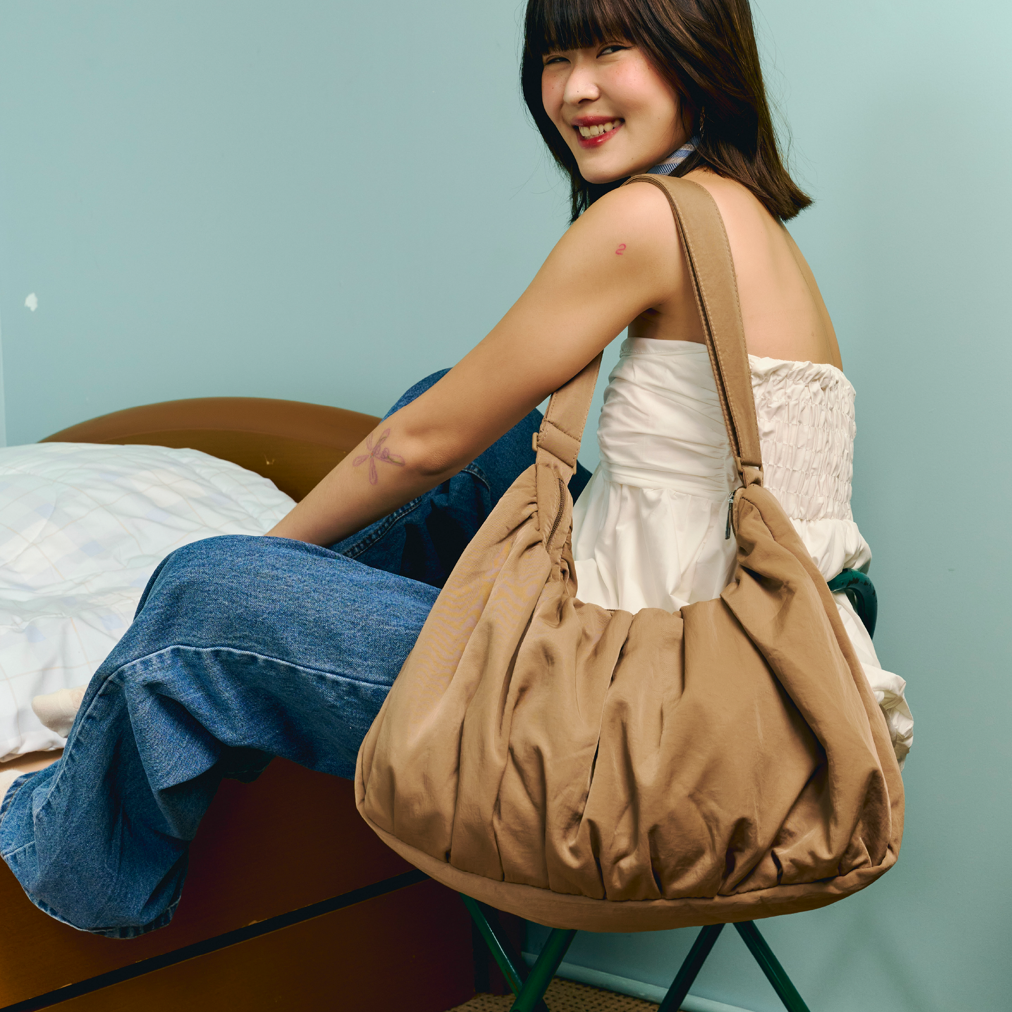 Large Croissant Sling (Glazed Hojicha)